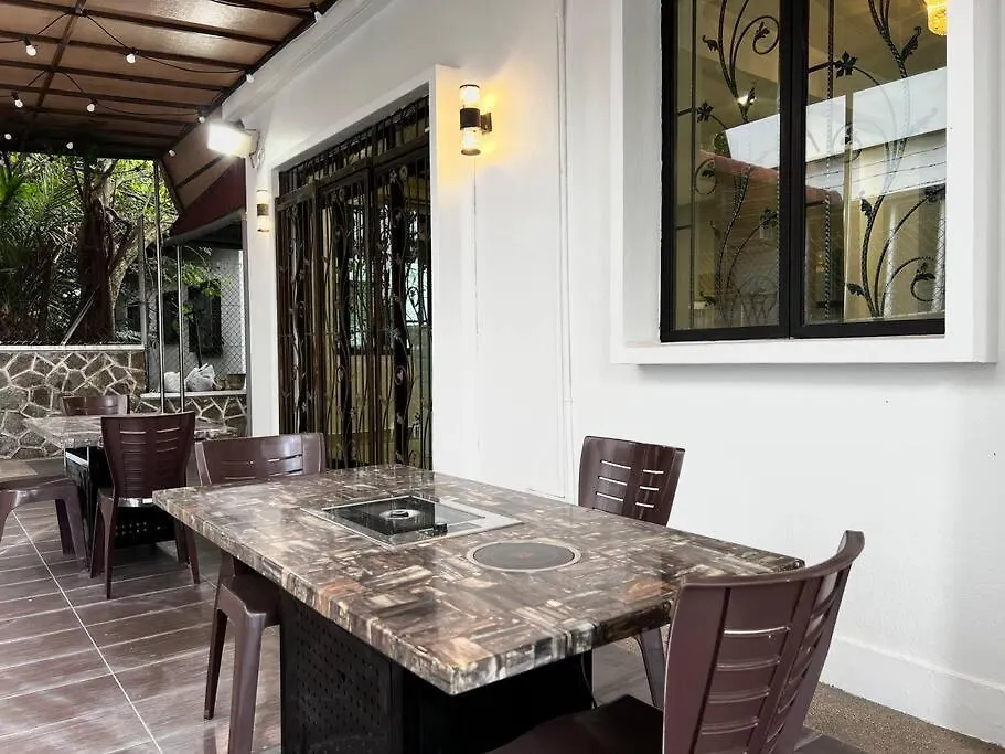 Holiday home Kim Teng Park, By Antlerzone Johor Bahru Malaysia