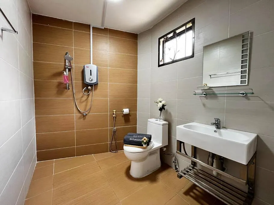 Holiday home Kim Teng Park, By Antlerzone Johor Bahru